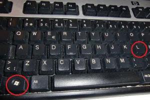 Как поставить комп на блокировку сочетание клавиш